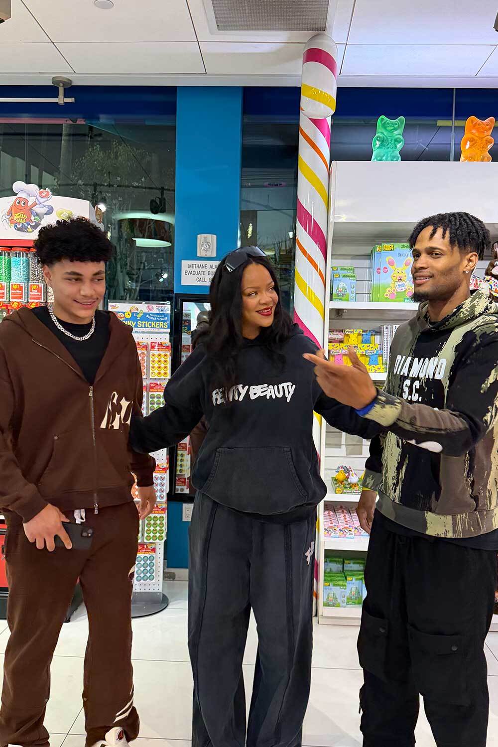 Fenty Beauty Oversized Unisex Hoodie — M - Image 3