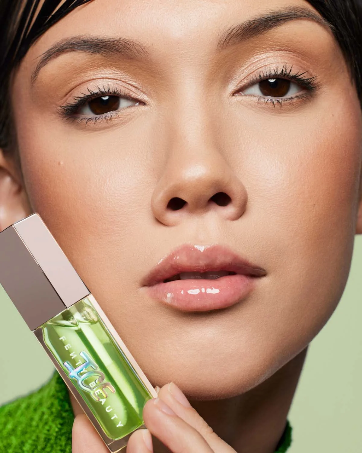 Gloss Bomb Ice Cooling Lip Luminizer — Cucum'brrr - Image 2