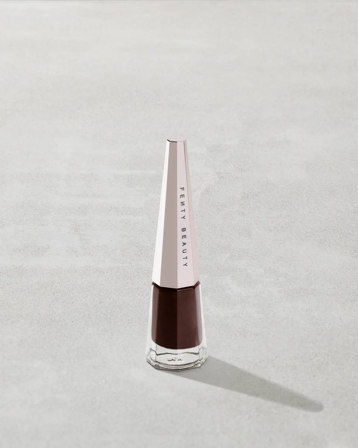Stunna Lip Paint Longwear Fluid Lip Color — Unlawful